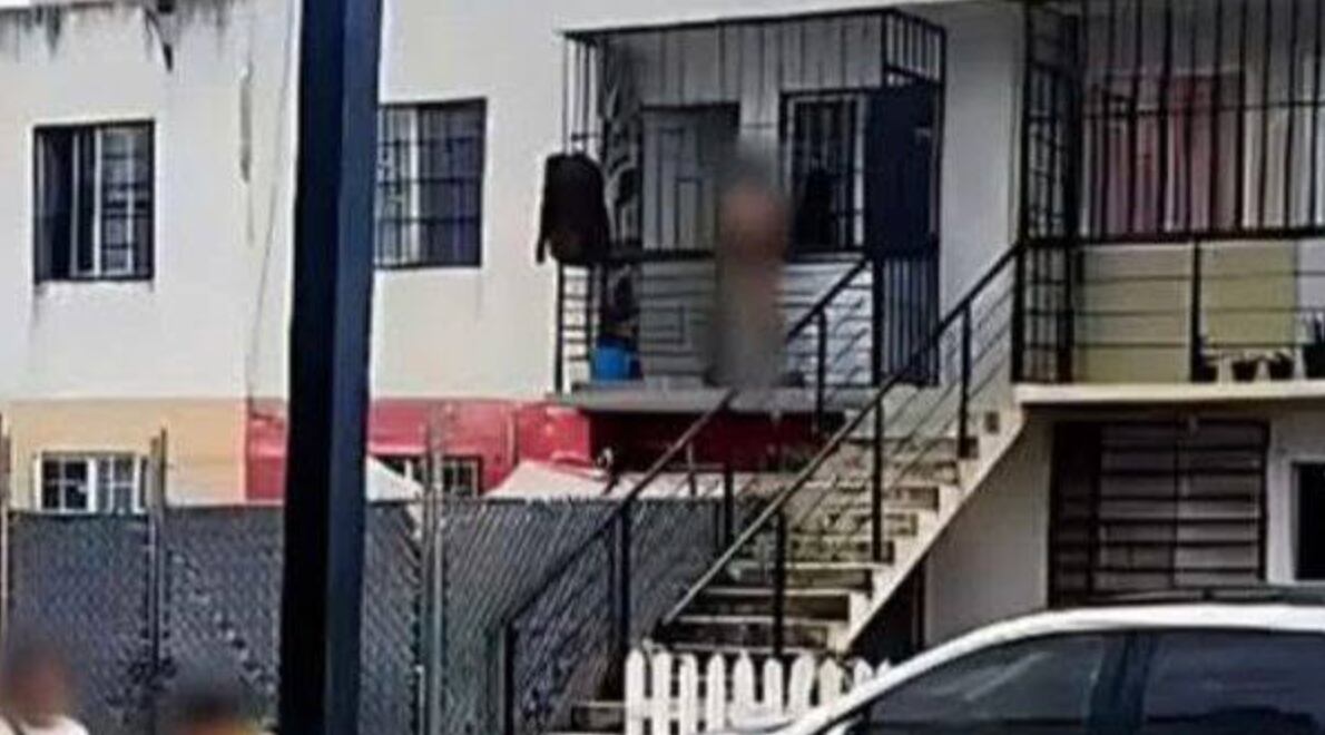 Hombre desnudo amenaza a habitantes de Villas del Pedregal