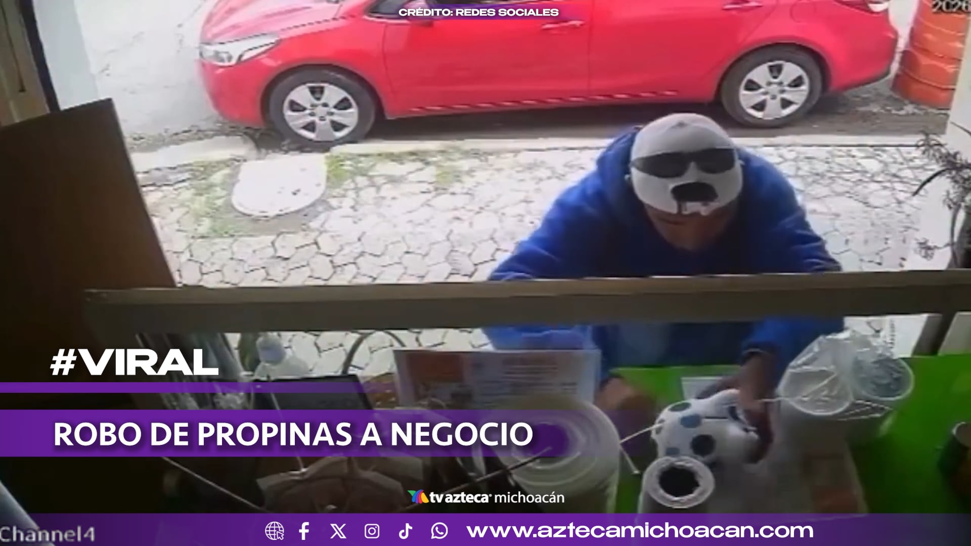 #VIDEO: ¡Aplicó el ‘ojo de águila’ y se robó la alcancía de propinas!