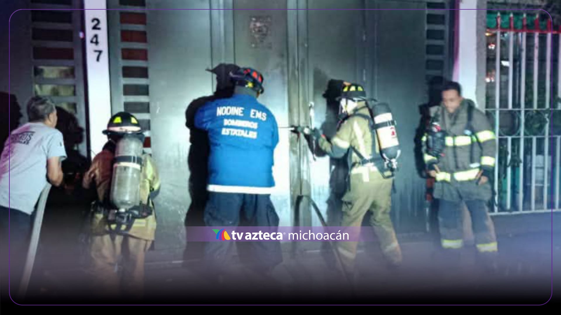 Incendio consume camioneta dentro de una casa en Morelia  