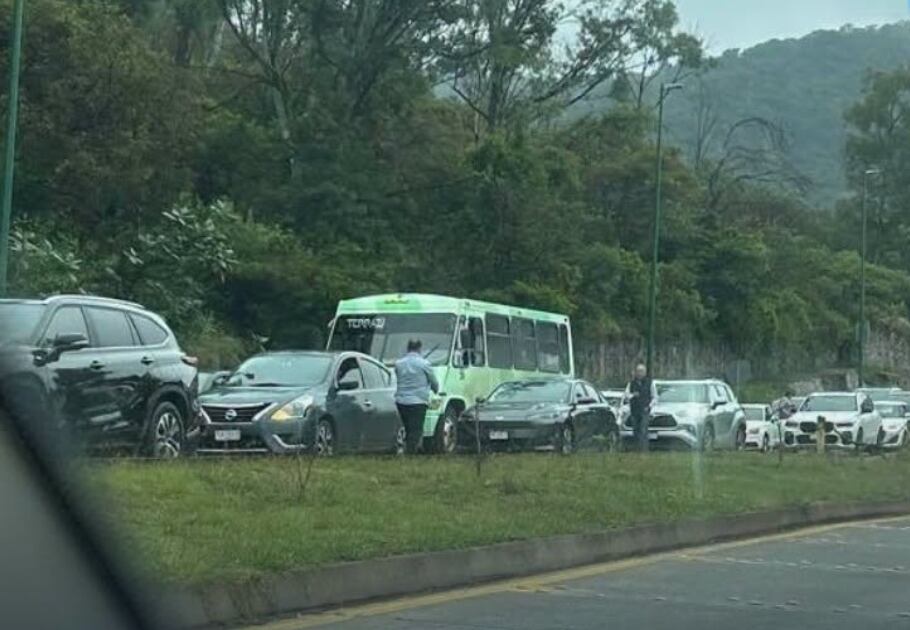 Caos vial en Morelia: Periférico, Tres Marías y Periodísmo