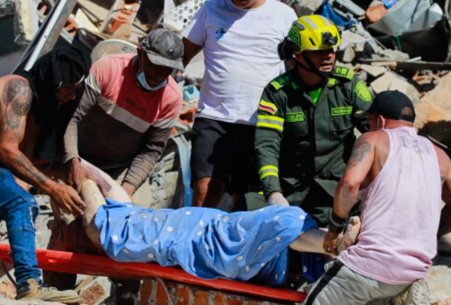 Sube a 265 la cifra de muertos por el sismo en Colombia; hay casi 500 desaparecidos