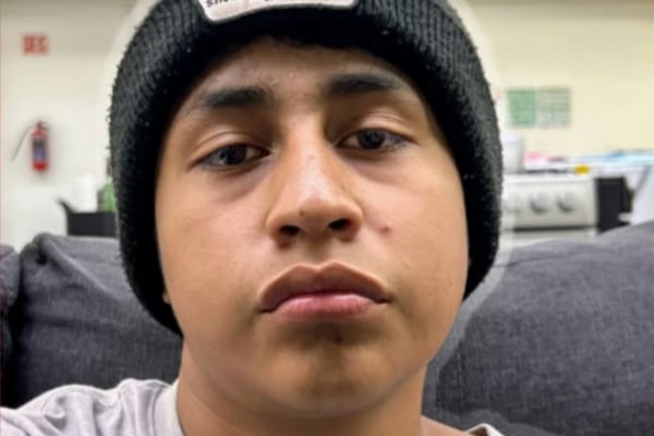 Buscan a adolescente que desapareció en la colonia Obrera de Morelia