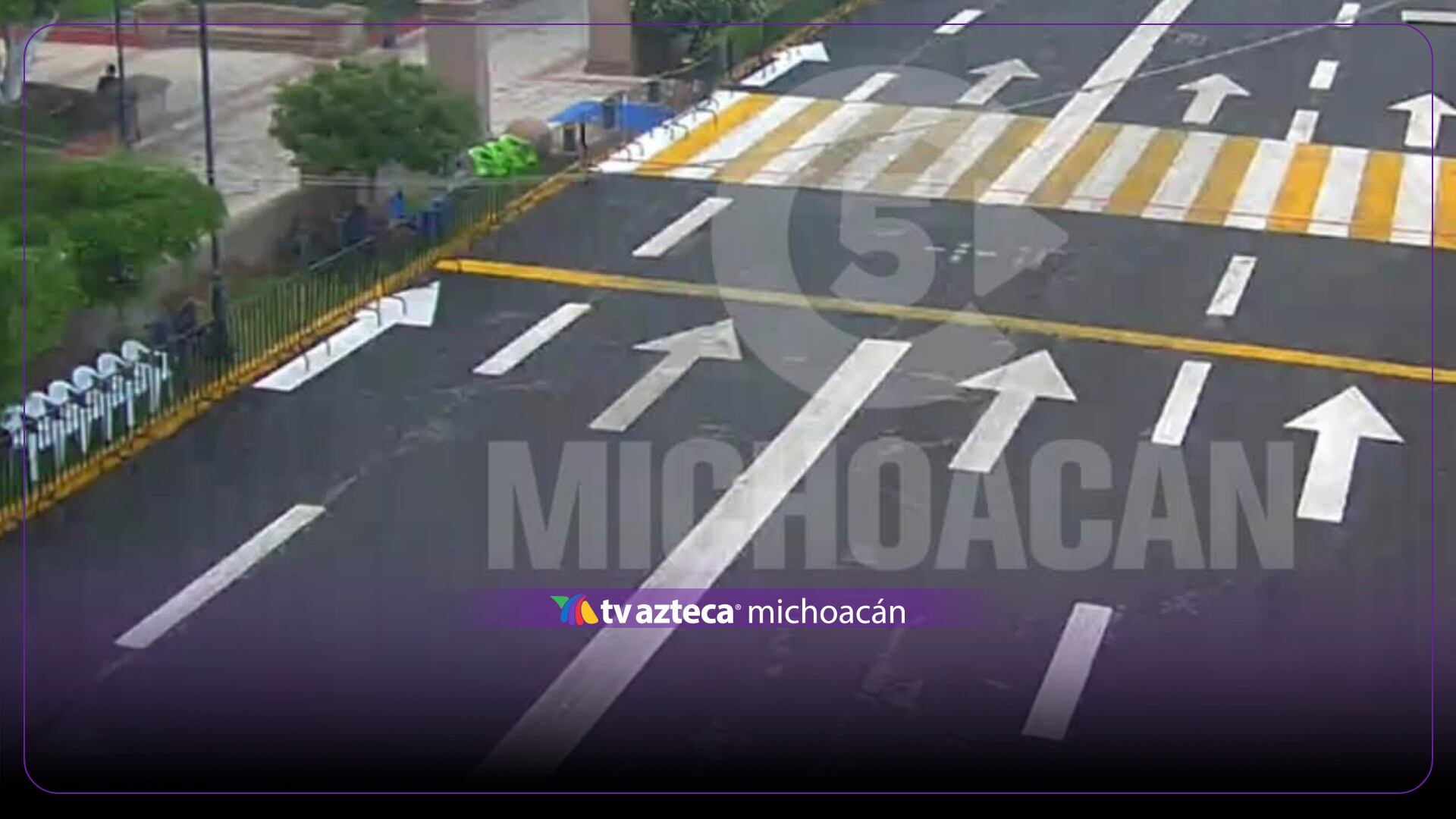 Mantienen cierres viales por desfile del 22 de Octubre en Michoacán