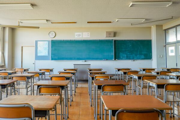 ¡Sin clases! Huracán “Rachel” obliga a suspender actividades en siete municipios de Michoacán
