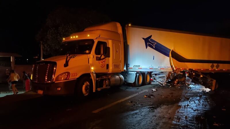 TRAILER ACCIDENTE